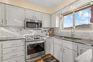24170 Matterhorn Dr, Indian Hills, CO 80454 - Photo 10
