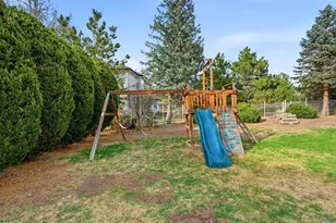 6052 S Andes Cir, Aurora, CO 80016 - Photo 4