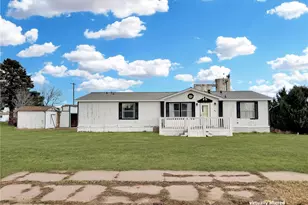 104 Pine St, Arriba, CO 80804 - Photo 1