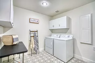 9609 W 57th Ave, Arvada, CO 80002 - Photo 16