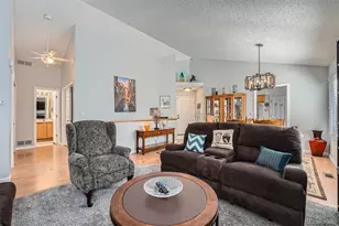 2275 S Kenton St, Aurora, CO 80014 - Photo 6