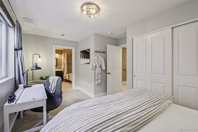 982 Roslyn Street, Denver, CO 80230 - Photo 38