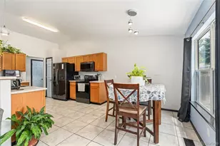 19564 E Ithaca Pl, Aurora, CO 80013 - Photo 4