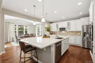 5042 S Valdai Way, Aurora, CO 80015 - Photo 2