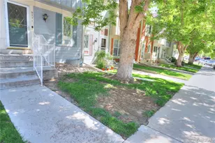 9771 W Cornell Pl, Denver, CO 80227 - Photo 2