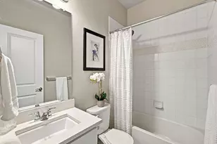 7266 S Robertsdale Way, Aurora, CO 80016 - Photo 4