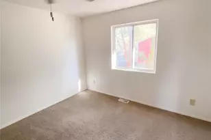 1002 Catalpa St, Pueblo, CO 81001 - Photo 10