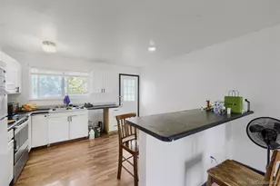15684 E Bails Dr, Aurora, CO 80017 - Photo 8