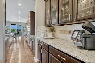 8055 S Vandriver Way, Aurora, CO 80016 - Photo 8