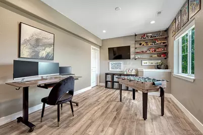 8055 S Vandriver Way, Aurora, CO 80016 - Photo 38