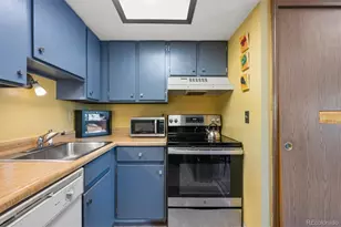 12470 W Nevada Pl, Denver, CO 80228 - Photo 10