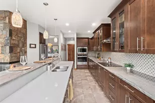 661 Trailside Dr, Golden, CO 80401 - Photo 8