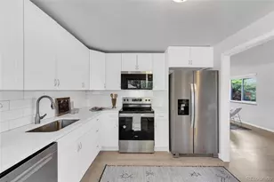 2921 E Colorado Ave, Denver, CO 80210 - Photo 10