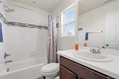 951 N Vandriver Way, Aurora, CO 80018 - Photo 24