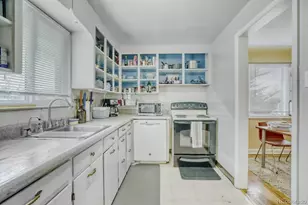 3532 Forest St, Denver, CO 80207 - Photo 10