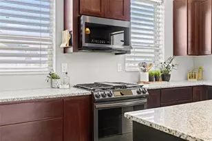 9083 E Northfield Blvd, Denver, CO 80238 - Photo 6
