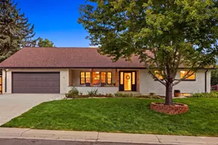 2979 Robb Cir, Lakewood, CO 80215 - Photo 2