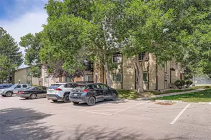 1876 S Pitkin Cir, Aurora, CO 80017 - Photo 1