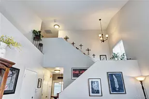 10554 Tracewood Cir, Highlands Ranch, CO 80130 - Photo 2