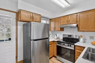 6822 S Independence St, Littleton, CO 80128 - Photo 12