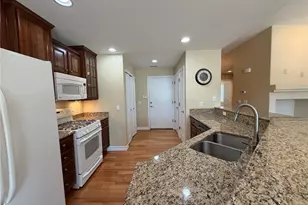 23590 E Jamison Pl, Aurora, CO 80016 - Photo 2