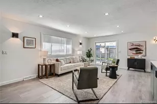 5886 S Logan St, Centennial, CO 80121 - Photo 32