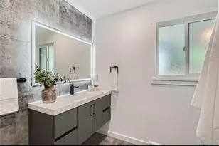 5886 S Logan St, Centennial, CO 80121 - Photo 20