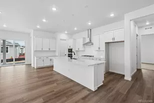 3851 N Haleyville St, Aurora, CO 80019 - Photo 8