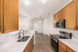 14211 E 1st Dr, Aurora, CO 80011 - Photo 16