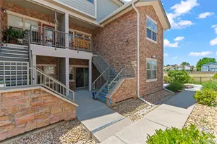 18611 E Water Dr, Aurora, CO 80013 - Photo 2