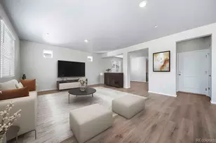 22382 E 38th Pl, Aurora, CO 80019 - Photo 14