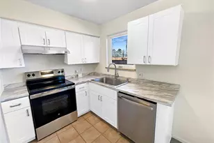 1391 Vance St, Lakewood, CO 80214 - Photo 16