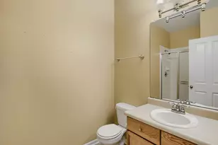 4045 S Crystal Cir, Aurora, CO 80014 - Photo 20