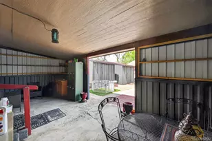 5961 E 81st Ave, Dupont, CO 80024 - Photo 16