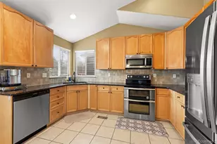 2634 S Halifax Ct, Aurora, CO 80013 - Photo 6