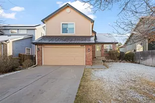 2634 S Halifax Ct, Aurora, CO 80013 - Photo 2