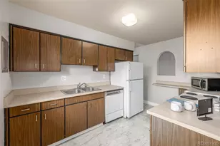 406 Valley Hi Cir, Colorado Springs, CO 80910 - Photo 16