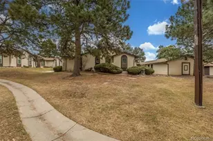 406 Valley Hi Cir, Colorado Springs, CO 80910 - Photo 4