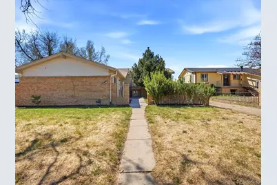 16492 E 13th Place, Aurora, CO 80011 - Photo 2
