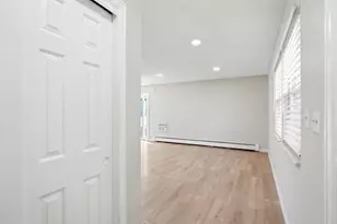 16492 E 13th Pl, Aurora, CO 80011 - Photo 8
