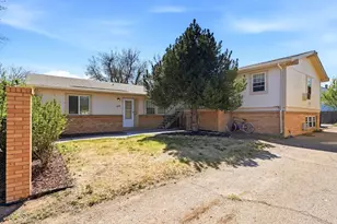 16492 E 13th Pl, Aurora, CO 80011 - Photo 4