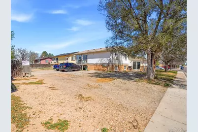 16492 E 13th Place, Aurora, CO 80011 - Photo 42