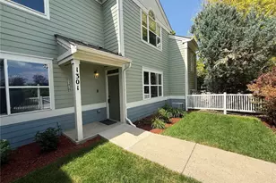 640 Gooseberry Dr, Longmont, CO 80503 - Photo 2