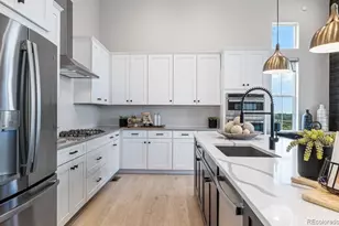 6219 Juniper Dr, Thornton, CO 80602 - Photo 8