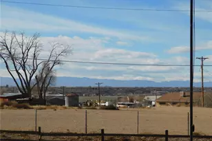 1002 Frontier, Pueblo, CO 81006 - Photo 22