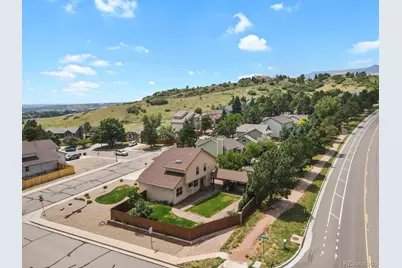 6120 Moorfield Avenue, Colorado Springs, CO 80919 - Photo 6