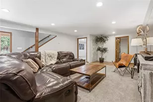 25700 Village Cir, Golden, CO 80401 - Photo 22