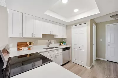 3085 S Macon Circle, Aurora, CO 80014 - Photo 12