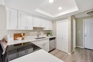 3085 S Macon Cir, Aurora, CO 80014 - Photo 12