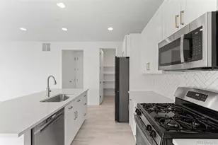 24281 E 40th Ave, Aurora, CO 80019 - Photo 12